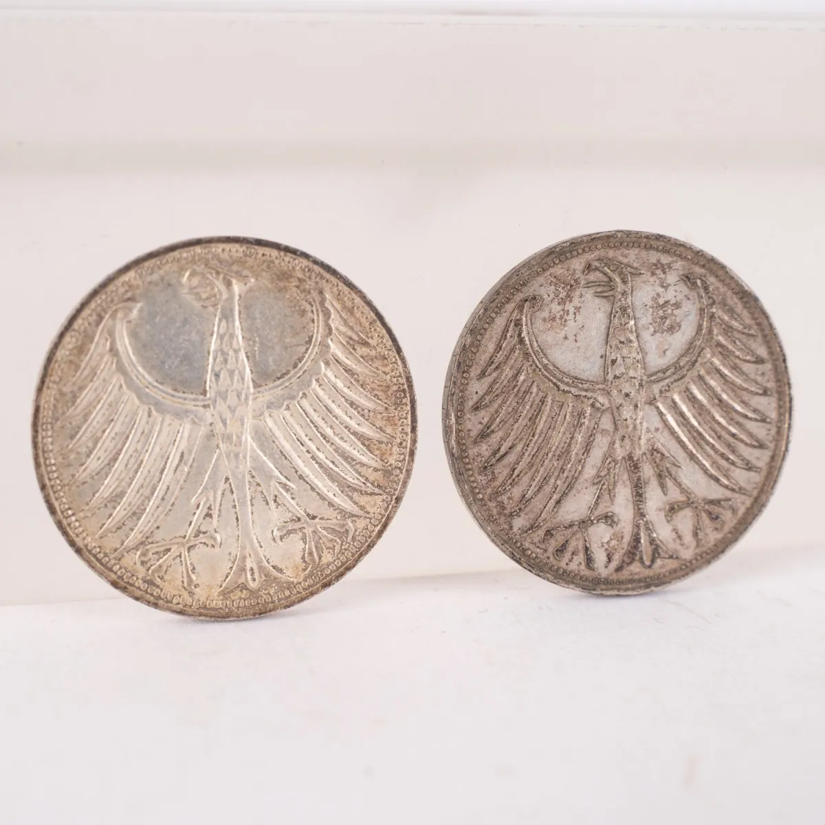 2x 5 DM: 1965 (D) und 1971 (F) ss/vz, Silber.