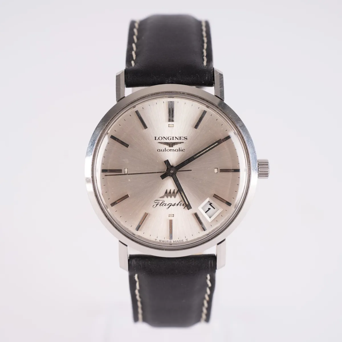 Timelessly elegant LONGINES Flagship, automatic, men's watch, stainless steel case, date between 4 and 5, central seconds
