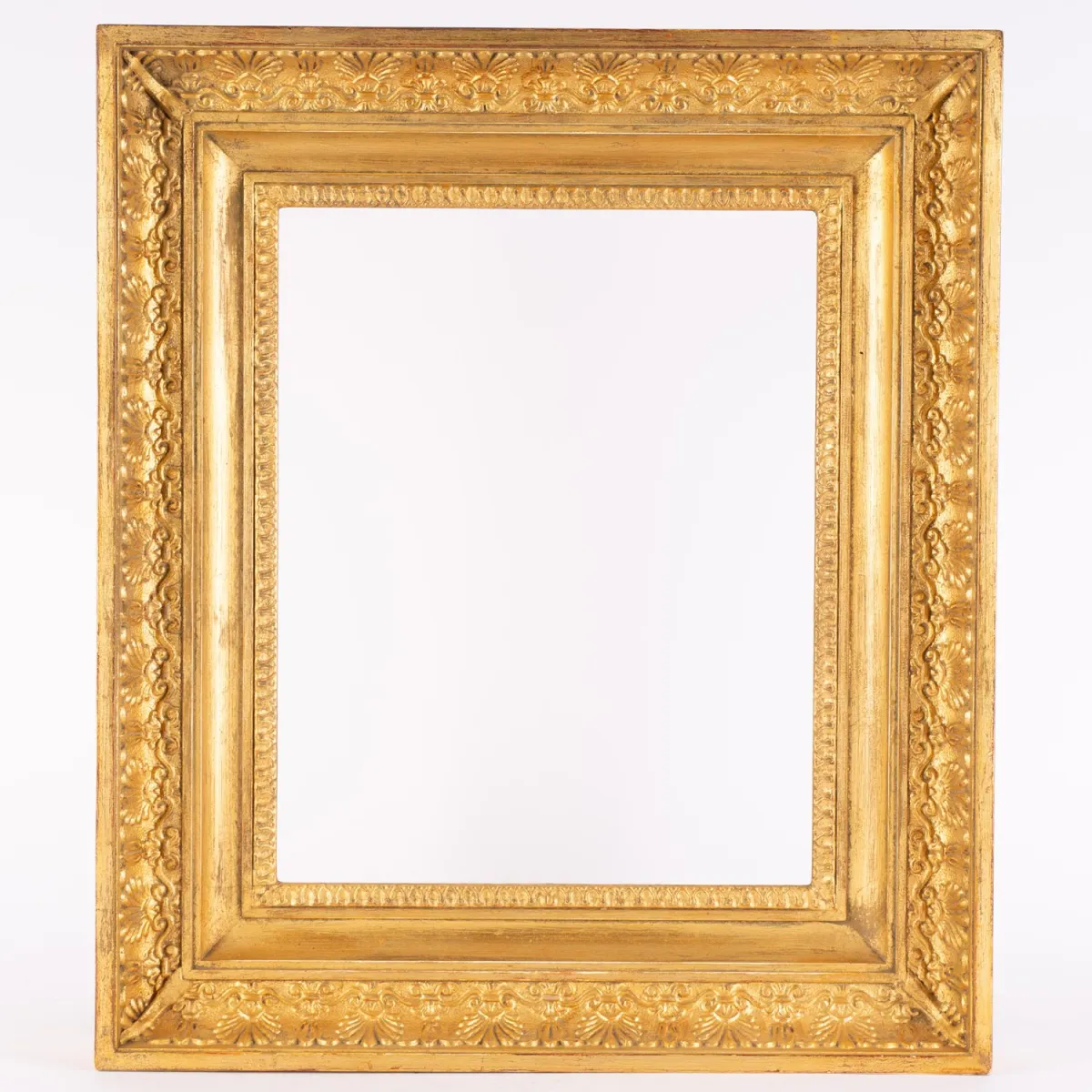 Empire style picture frame, exceptionally beautiful condition, inner dimensions approx. 41.5 x 33.5 cm, max. outer dimensions approx. 58 x 50 cm