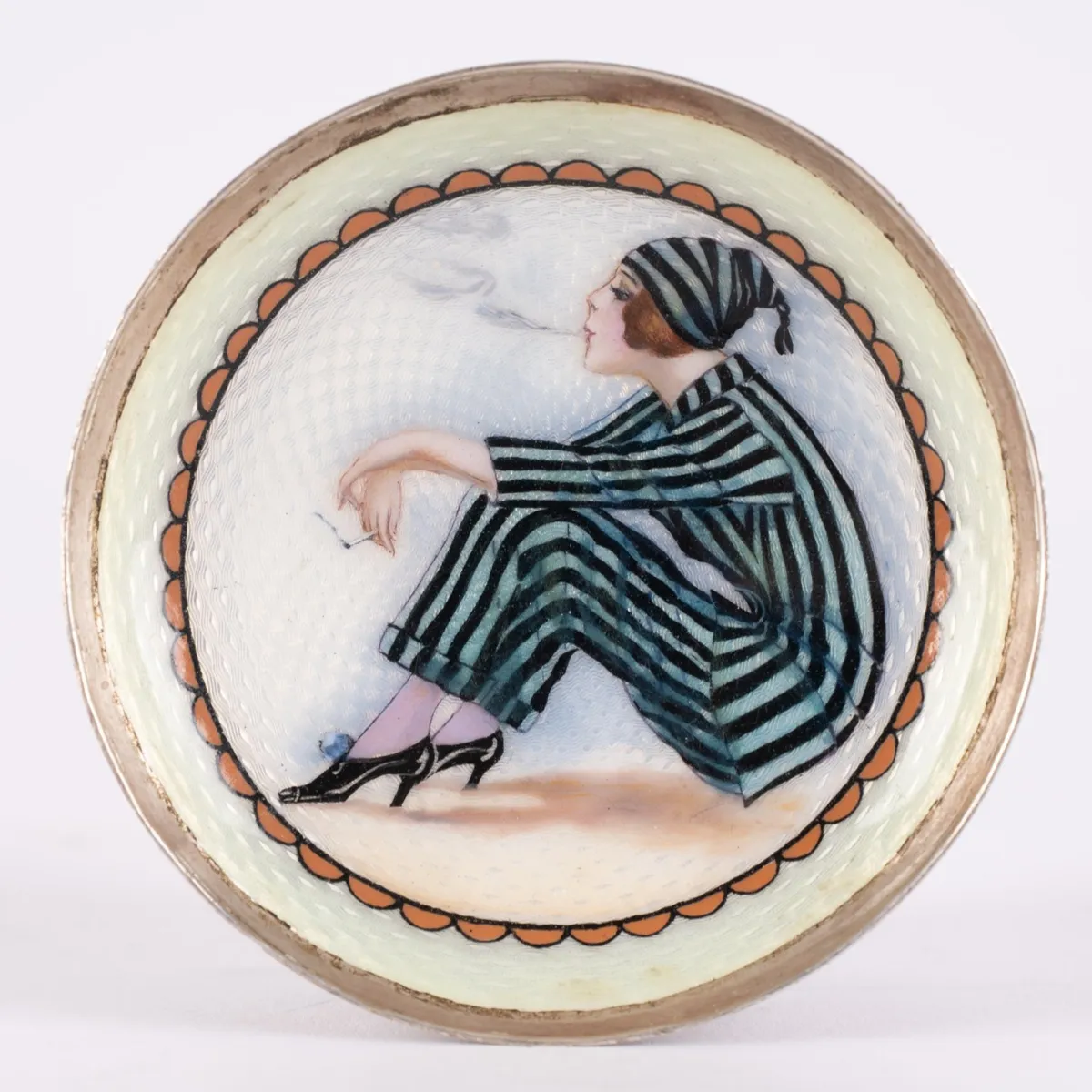 Elegant footed bowl, solid 925 sterling silver, partially gilded. Young woman seated in the mirror, in the style of...