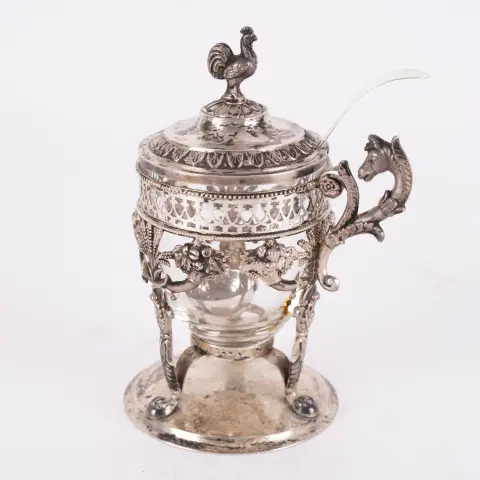Pot à confiture / compote avec couvercle, œuvre de l'orfèvre de la cour de Bade Nikolaus Trübner (1849 - 1910), argent 13 lots …