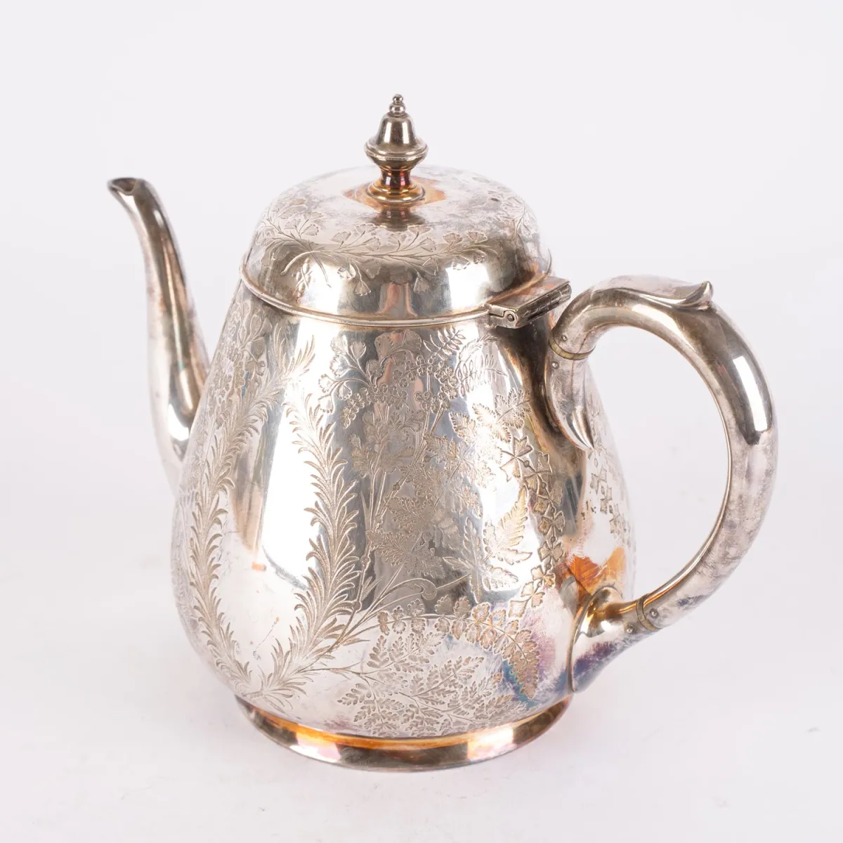 Decorative coffee pot, silver-plated metal, Ireland 1st half 20th century, length approx. 24.5 cm, very nice condition.