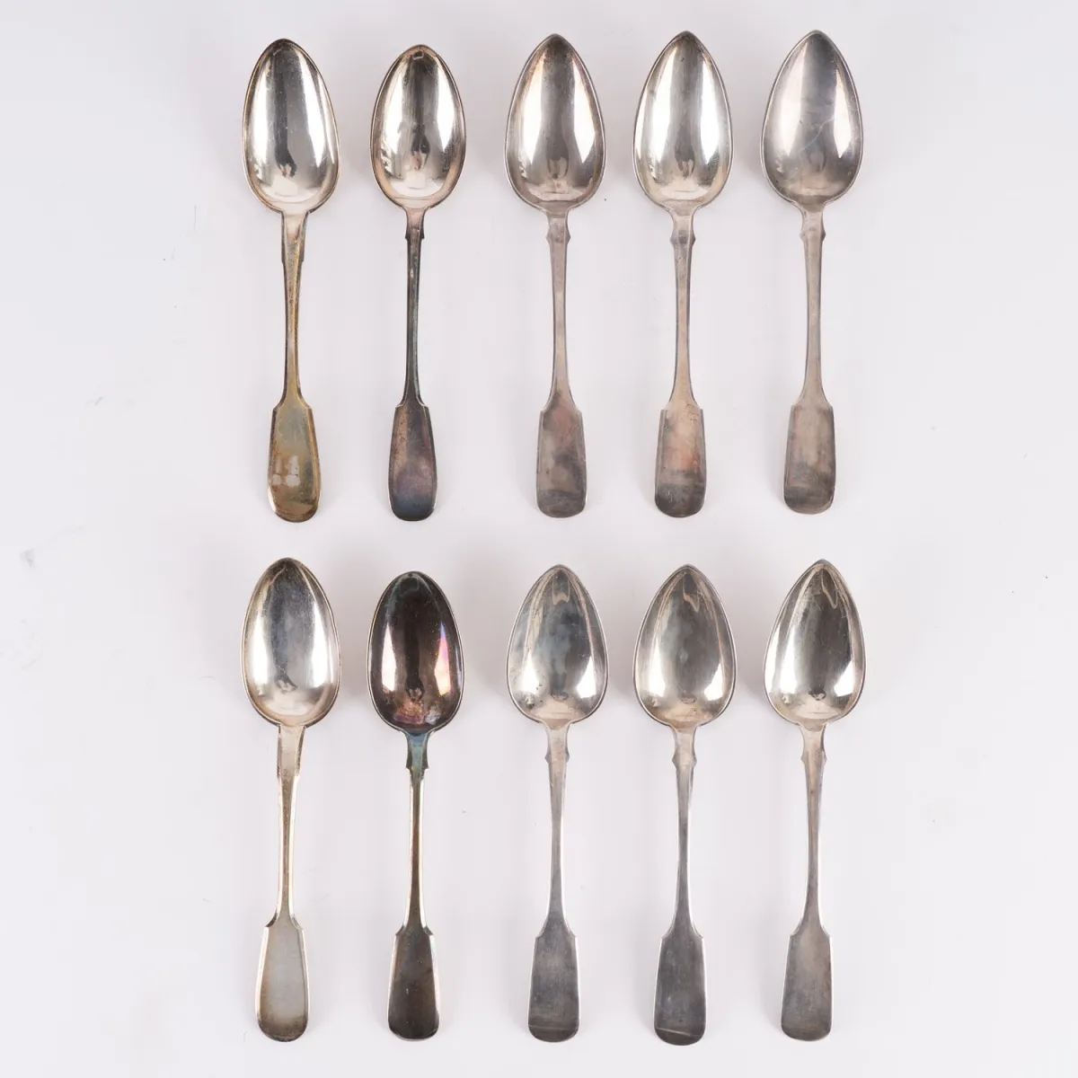 Lot de 10 cuillères à soupe, modèle Spaten, argent russe, 84 zolotniks, fin du 19e siècle, longueur chacune …