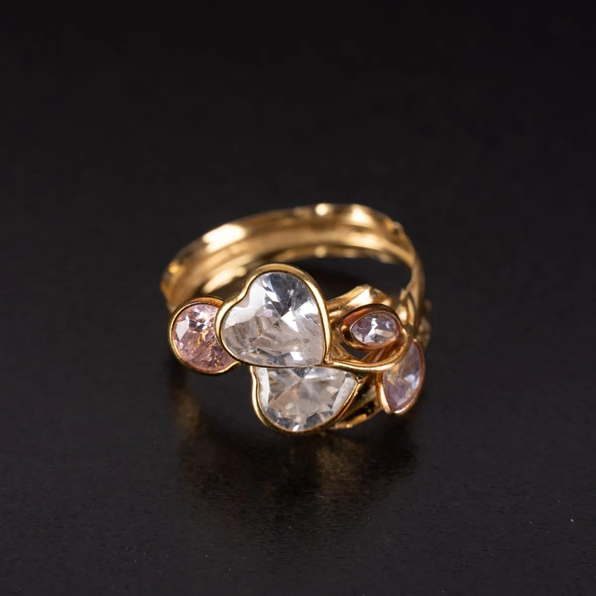 Heart ladies' ring, 750 yellow gold, 5 differently colored glass stones in various sizes as setting, ring size approx. …