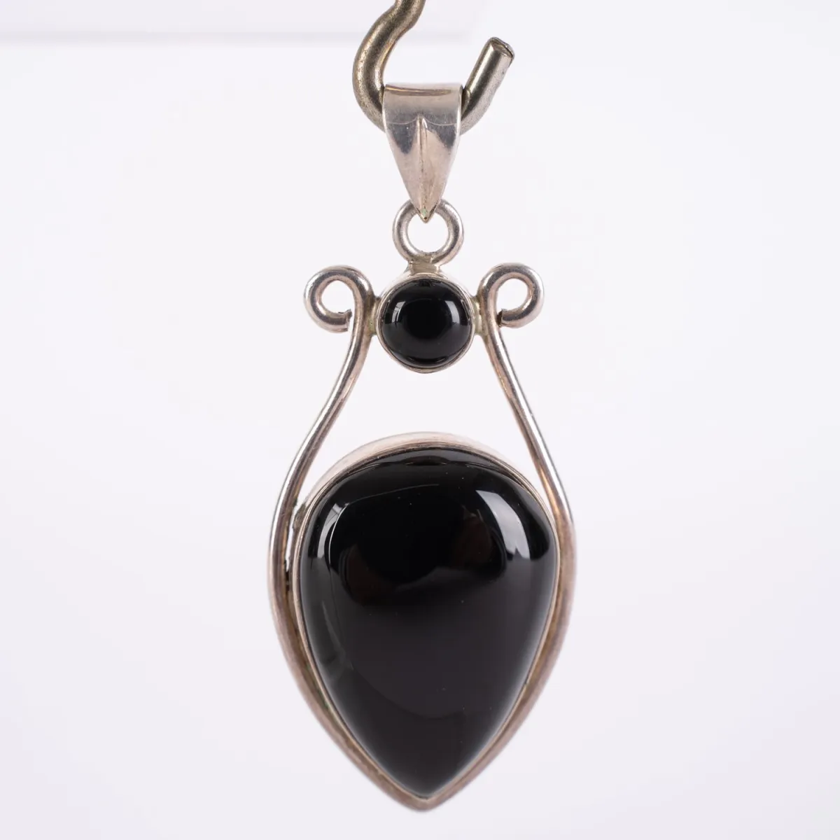 Pendentif moderne en forme de cœur, pierre brun foncé, argent 925