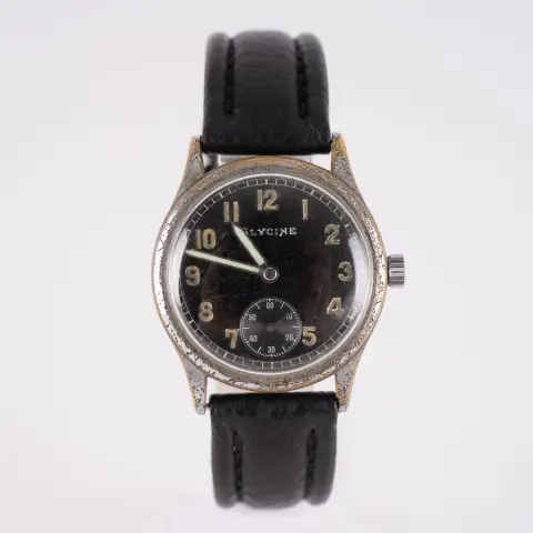 GLYCINE - Diensthorloge van de Wehrmacht / Heer, mechanisch uurwerk met handopwinding, uurwerk loopt (geen garantie), sterkere gebruikssporen…