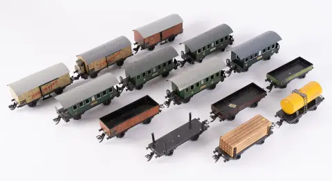 Lot de 13 wagons ZEUKE-BAHNEN, échelle zéro, 1 wagon ajouté sans essieux, âges, tailles et modèles divers
