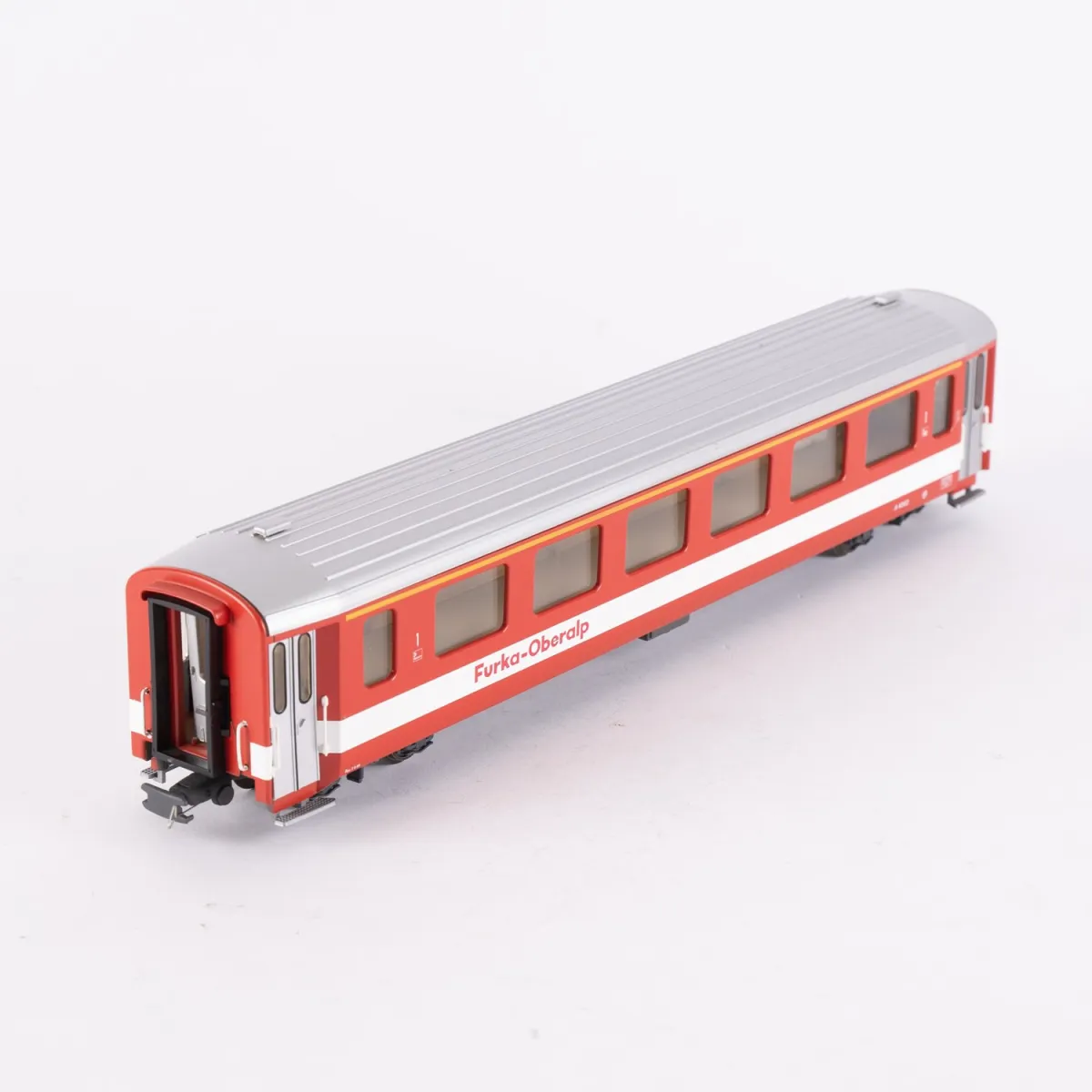 Furka - Oberalp 4-axle passenger coach (3/4 gauge zero?), FAMA, played with / untested.