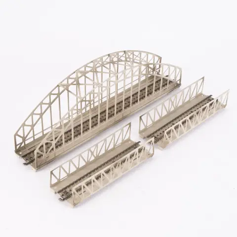 Ensemble de pont 3 pièces, Märklin, échelle H0, utilisé / non testé, longueur totale env. 72 cm.