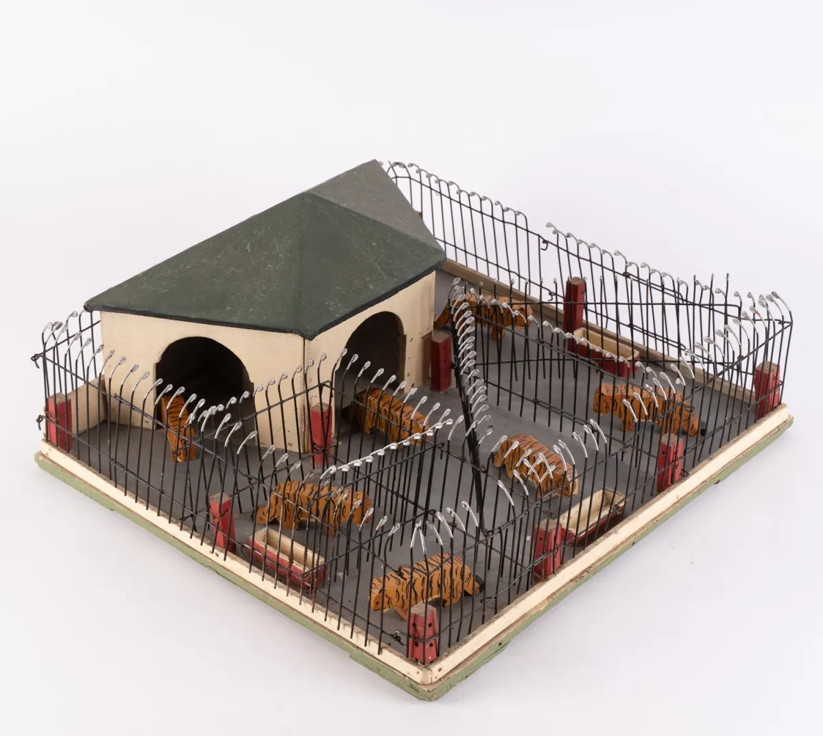 Predator enclosure, custom-built, 2nd third 20th c., square predator enclosure surrounded by high fences, approx. 20 x 47 x 4...