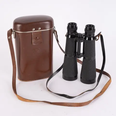 Jumelles Dialyt 8 x 56, Hensoldt / Wetzlar, optique claire, étui en cuir, sangle, bel état entretenu.