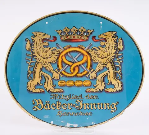 Membre de la corporation des boulangers de Hanovre - plaque ovale en verre clair, dos recouvert de film, trous de perçage en haut au centre