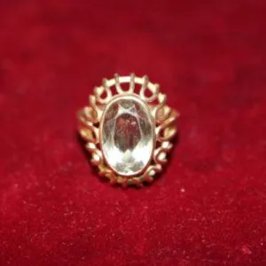 Damesring 333 goud, ringmaat 53, ca. 4,7 gram