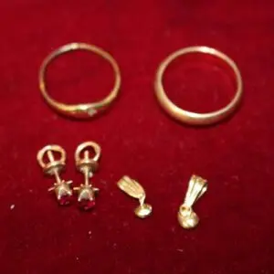 Lot or ancien 585, env. 8,7 g bagues, boucles d'oreilles