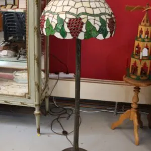 Lampe sur pied Tiffany, vigne, H 147 cm