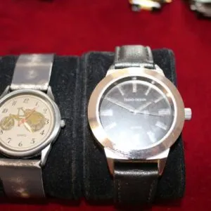 2 herenhorloges, quartz, trenddesign