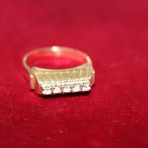 Bague femme or 585, taille 56, env. 4,5 grammes