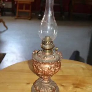 Lampe à pétrole vers 1900, hauteur 53 cm
