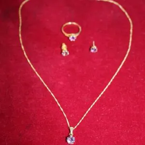 Goldschmuck Set 585er Gold, ca. 3,8 Gramm, Kette mit Anhänger, Ring und Ohrringe