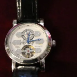 Montre-bracelet automatique TRIAS