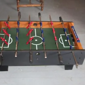 Tischkicker L 95cm x B 52cm