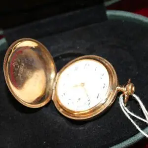 Montre de gousset femme or 585, mouvement fonctionne, poids total 26,4 grammes