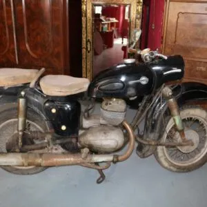 MZ ES 175/1 motorcycle year 1964, absolutely original condition, barn find, needs restoration, engine turns, sidecar suitable
