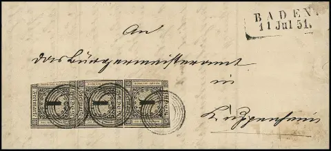 1 Kr. schw./sämisch, senkrechter Dreierstreifen, teils berührt bzw. angeschnitten, siehe Foto, mittlere Marke mit natürlichen Aufklebefältchen, auf Brief mit…