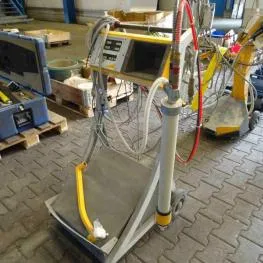 Unité de commande électrique pour pistolets de poudrage