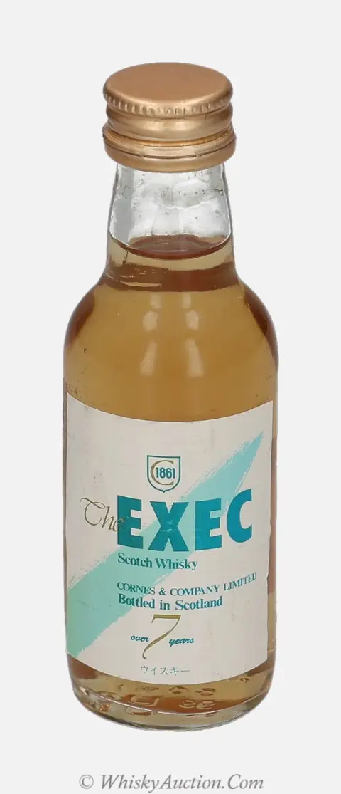 více než 7 let