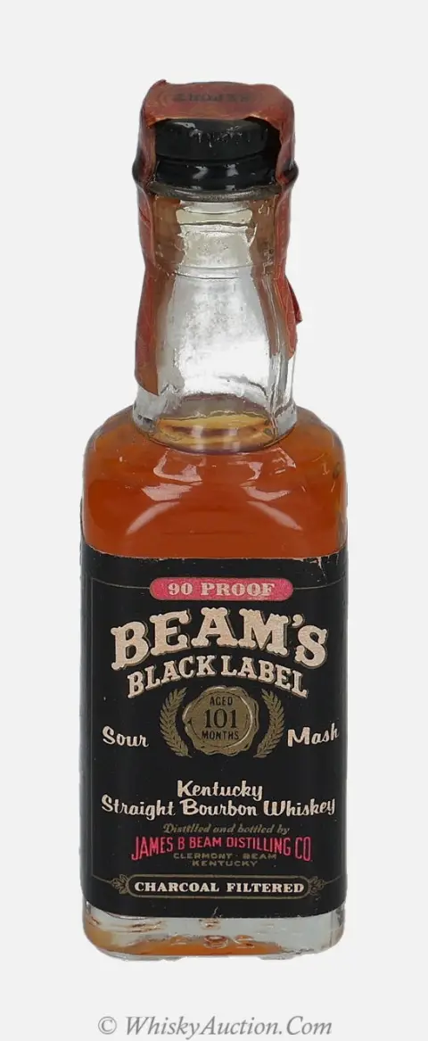 Black Label over 8 years old Jahre