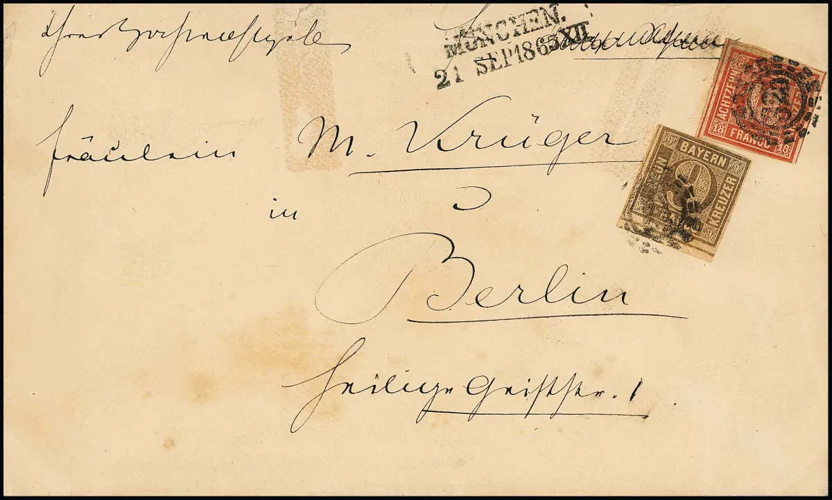 18 Kr. rouge cinabre et 9 Kr. brun ocre, chacune légèrement touchée, sur enveloppe (celle-ci discrètement déchirée et petit raccord) de Munich 1865 à Berlin. Rare affranchissement de 27 Kr. au 3e échelon de poids, signé Brettl