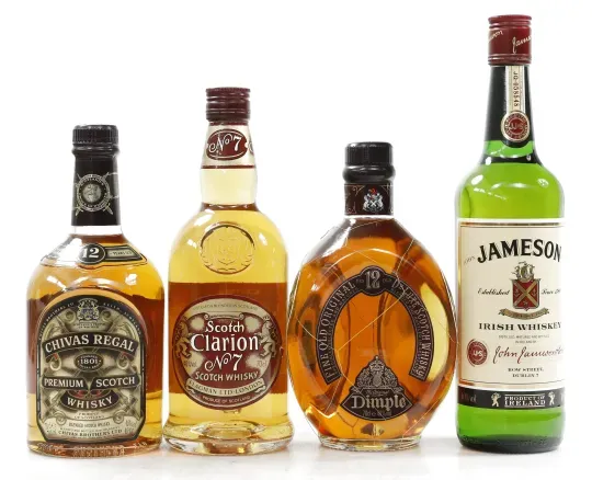 Jameson Irish Whisky vol. 40 % 0,7 l, Jameson ... und 3 weitere
