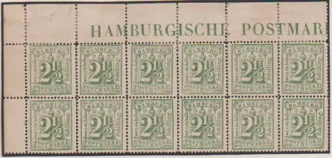 2 1/2 Sch. vert olive, bloc de 12 avec bord et coin détaché avec inscription de bord "HAMBURGISCHE POSTMAR", ainsi que deux blocs de quatre (un avec gomme légèrement tachée) et une paire sans filigrane