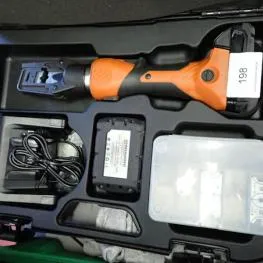 Hydraulic cordless crimping tool, mfr.: Weitkowitz