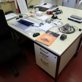 2 bureaux