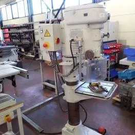 Kolomboormachine Fabr.: Webo