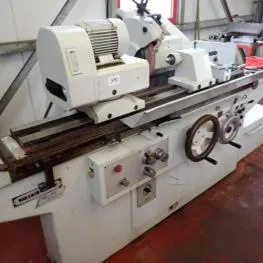 Uitwendige cilindrische slijpmachine Fabr.: Ribon