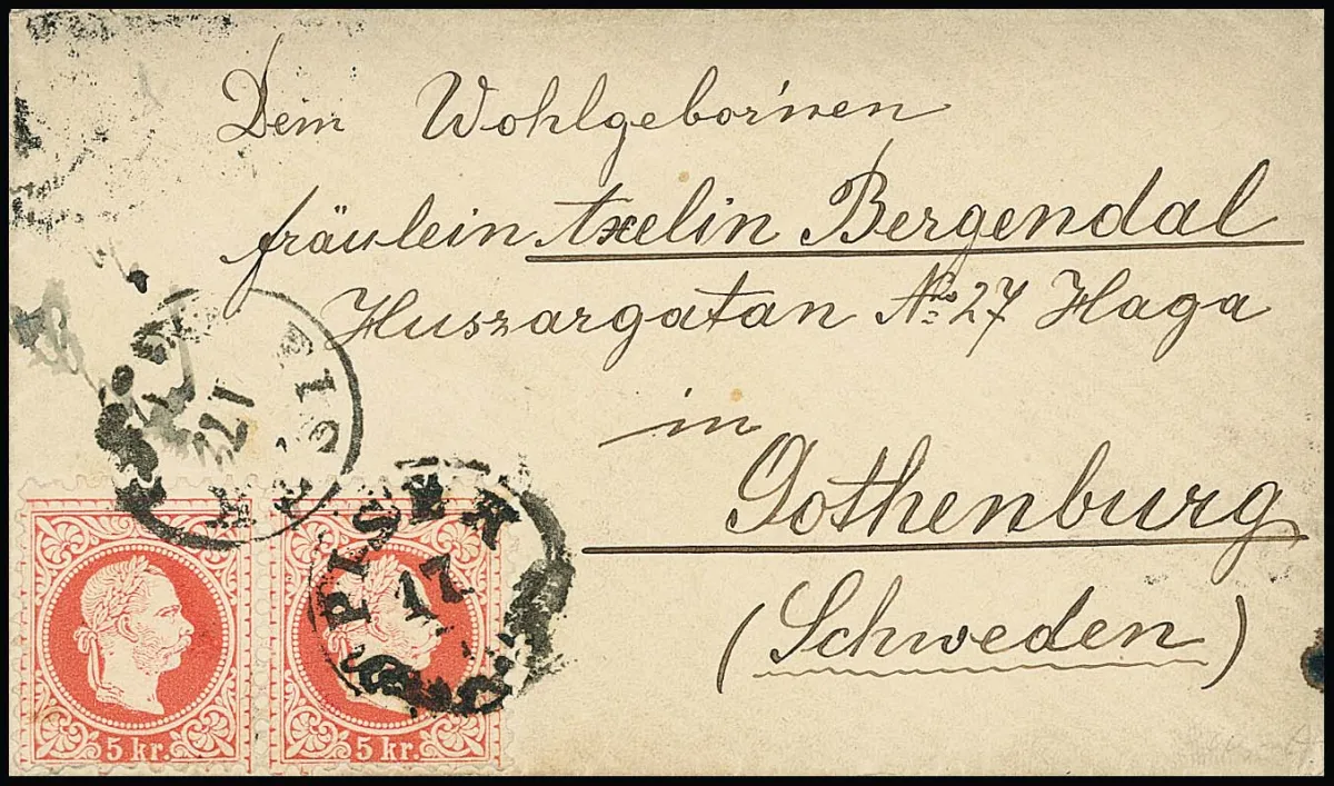 5 Kr. červená v páru (levá známka dva krátké zuby) na dámě obálce 1876 s ozdobným K1 "Pisek" do Gothenburg/Švédsko