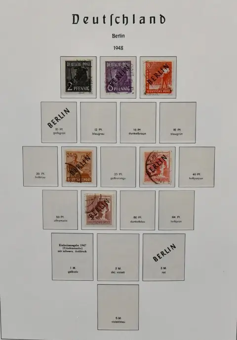 Berlijn, 1948/1967, gestempelde verzameling met nadruk op de eerste jaren, waaronder nr. 21/32, 35/41, 61/63, evenals de jaargangen 1950/1967 compleet, op Leuchtturm voorgedrukte bladen. Mi. 2300,-