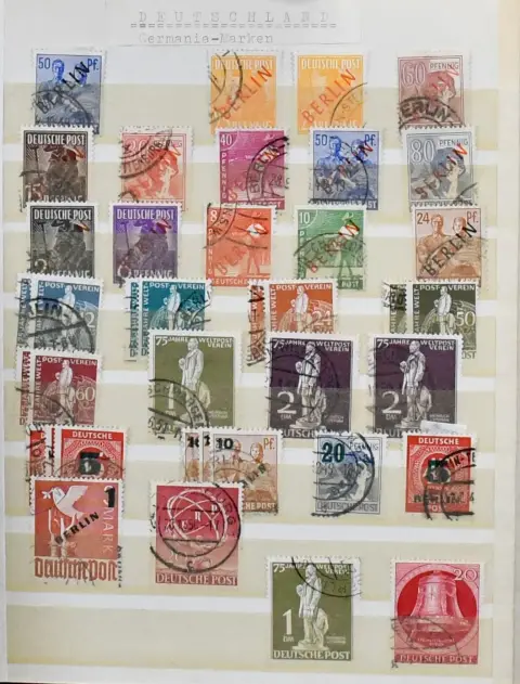 Berlijn, 1948/1990, insteekboek met alleen gestempelde uitgaven, waaronder tweemaal nr. 27, een gecertificeerd, tweemaal nr. 35/41, een met nr. 40 PF IV (Mi. 820,-), 71,…