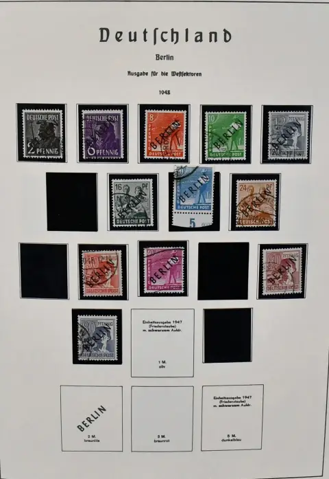 Berlijn, 1949-1989, gestempelde verzameling in Leuchtturm voorbedrukt album, vanaf diverse SA, groene opdruk, vanaf mannen compleet Mi. 2900,-