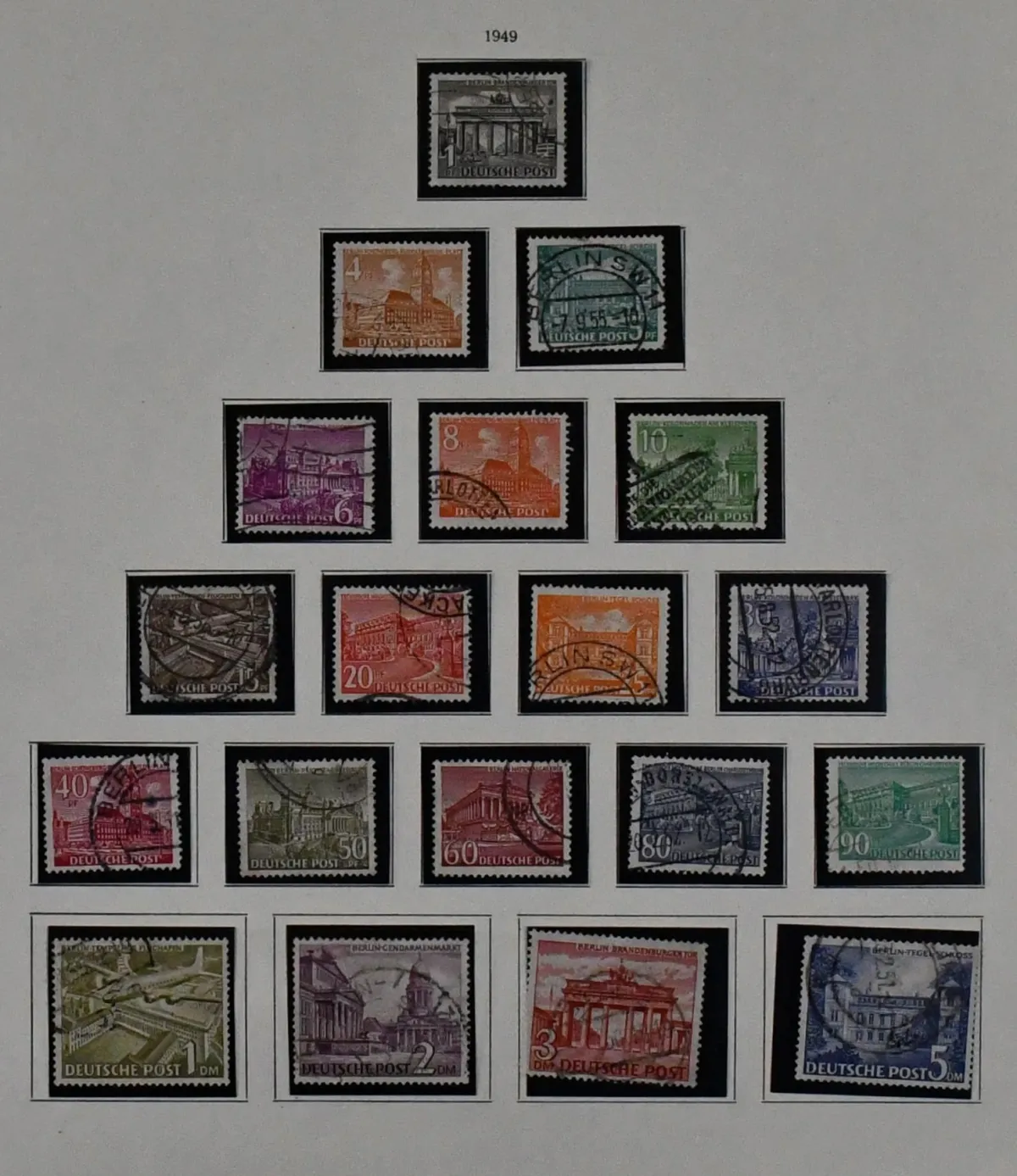 Berlin, 1948-1978, collection in pre-printed album with among others no. 42/60, from 1950 mostly mint (little used), complete except for five values, e.g. with all bells, no. 74 with prominent crush fold etc. Mi. 1880,-, cheap!