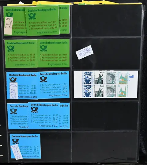 Berlin, lot of about 220 mint stamp booklets ex MH 11/15, already pre-sorted by types, incl. often better MH 12 and 13, MH 14 five times, MH…