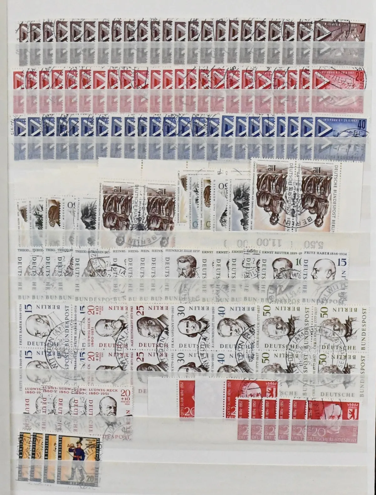 Berlin, 1957/1990, neatly used compilation almost only surcharge values, including a large quantity of complete sets, in e-book. Mi. approx. 7000,-