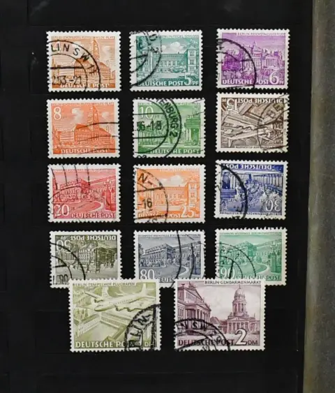 Berlin, 1949/1980, Sammlung, gestempelt mit u.a. Nr. 70, 80/81, 101/7, 109 usw., von 1960-1980 quasi kpl., sowie zusätzlich postfrisch mit Nr. 80/81, 91/100,…