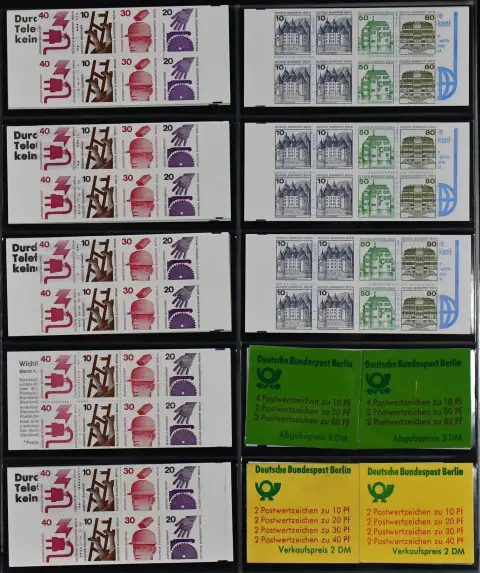 Berlijn, partij van 33 postfrisse postzegelboekjes, waaronder MH 9 x7 (Mi. min. 154,-), MH 12 x4 (Mi. min. 120,-), MH 13 x10 (Mi. min. 170,-), MH 14/15 x2 (Mi. 176,-) enz.
