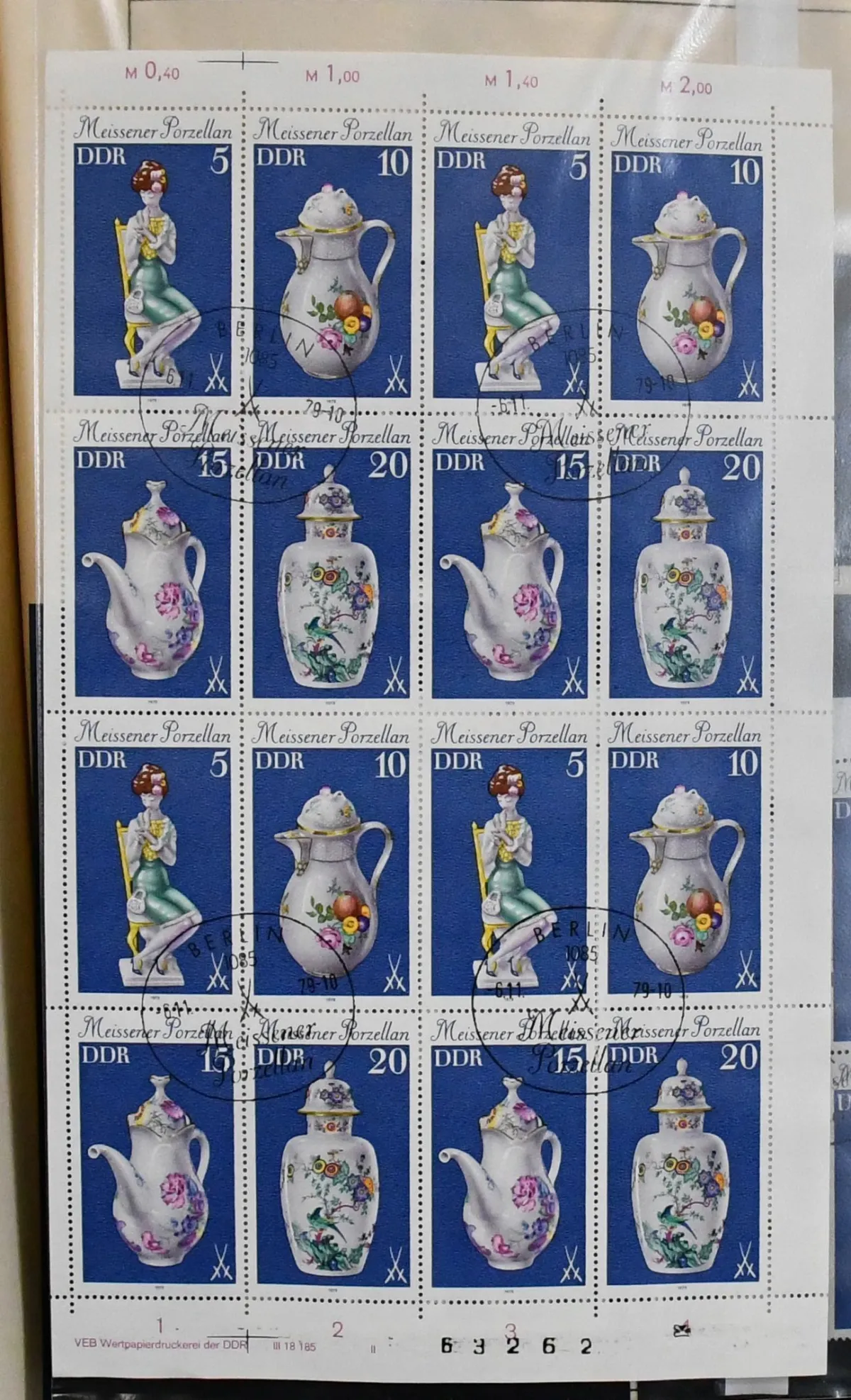 GDR, 1969-1990, used collection in two thick volumes, besides the practically complete main collection, also a very extensive Zusammendruck collection