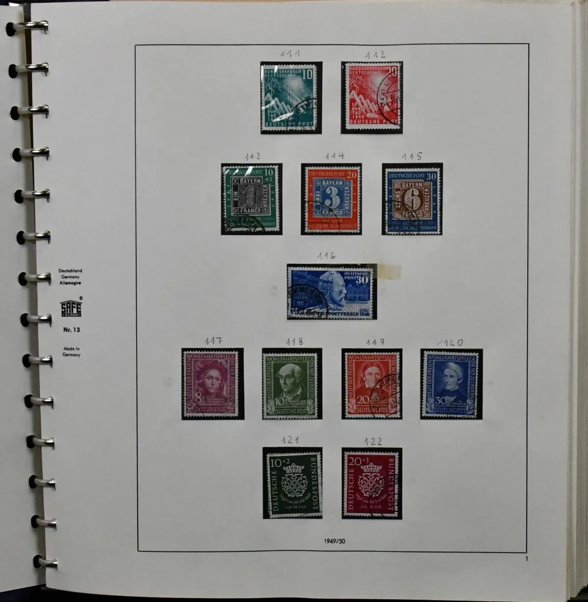 ФРГ, 1949-1980, полная гашёная коллекция со всеми начальными выпусками (без Heuss lumo № 259/60), в остальном со всеми лучшими номиналами, в двух томах Lindner. Mi. 2800,-