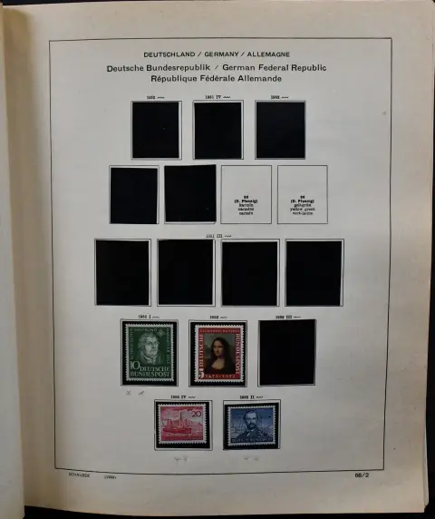 Germany, 1952/1996, mint collection from no. 148/50 etc., complete from 1954-1996 (no. 189/90 mint), incl. Heuss Lumogen and lying watermarks, in thick Schaubek pre-printed album. Mi. 3000,-